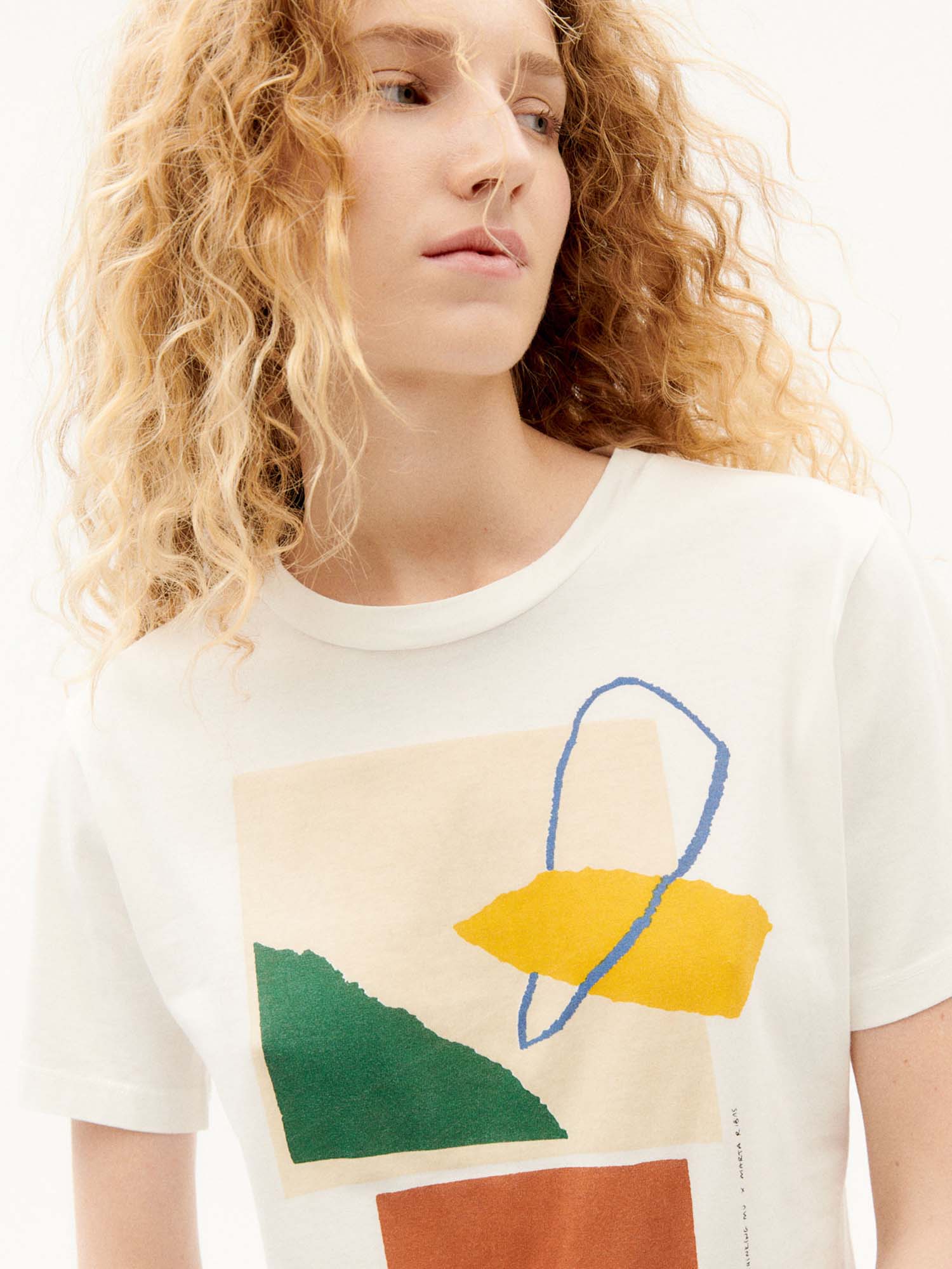 Thinking MU Oniric T-Shirt Snow White S