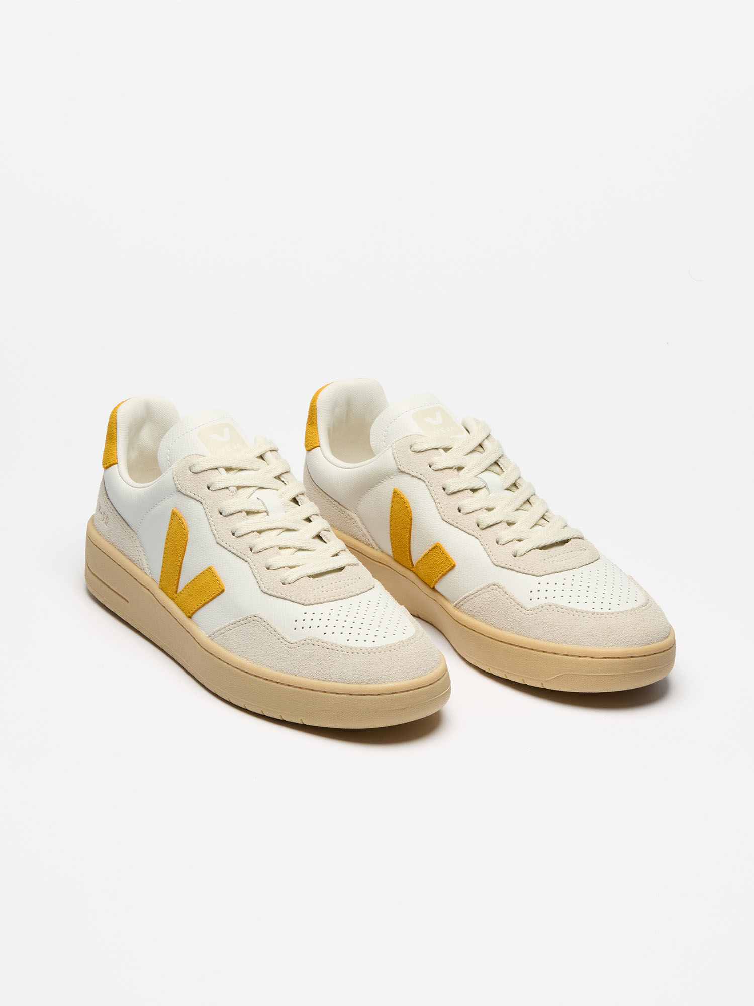 VEJA V-90 O.T. Leather Women Extra White Toscane Natural 39