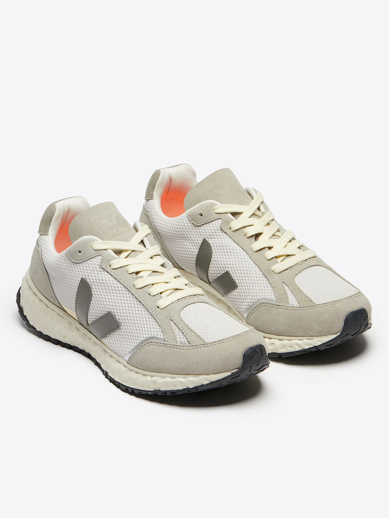 VEJA Condor Royale Alveomesh Light Grey 42
