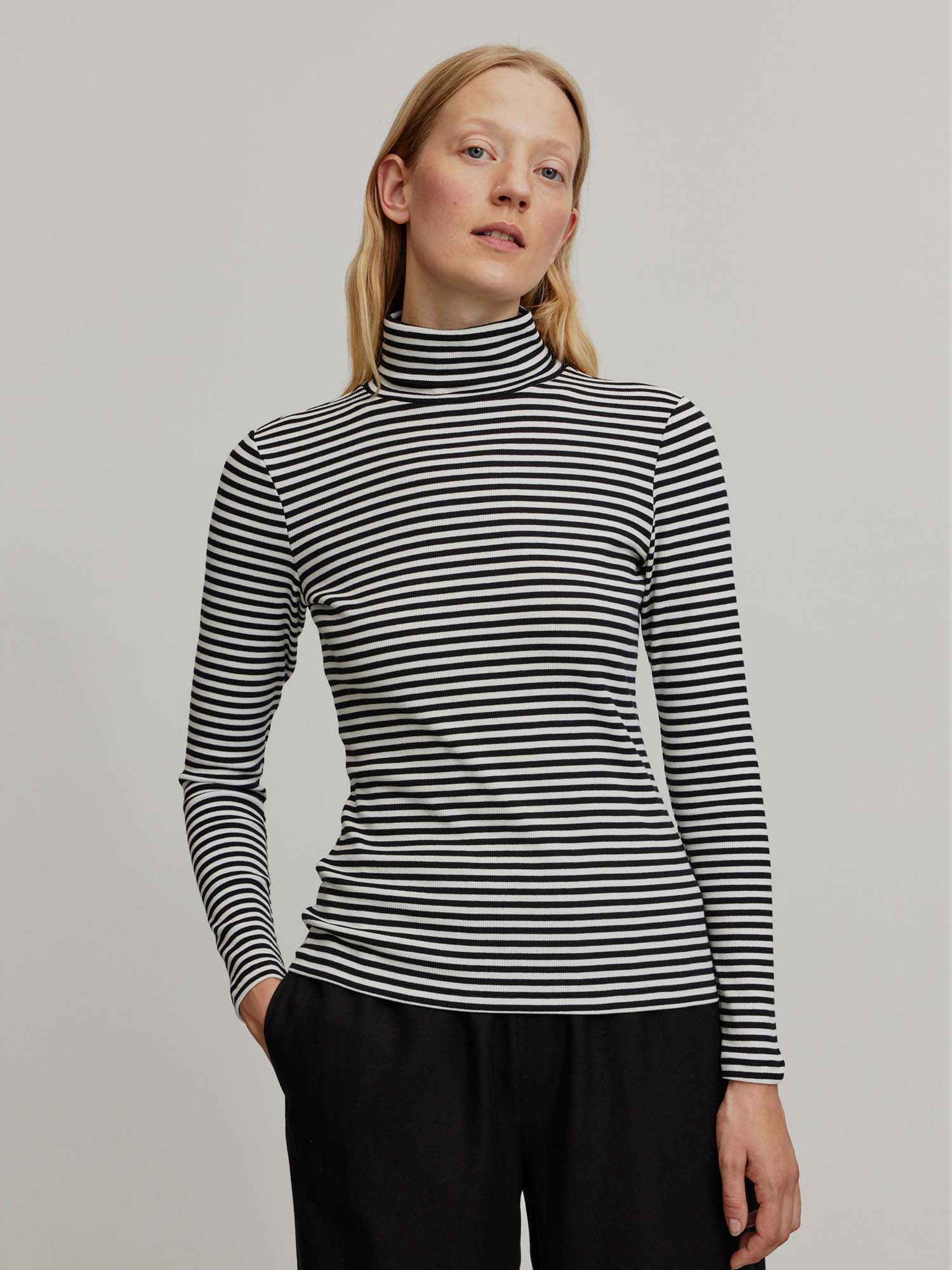 Recolution Liatris Stripes Longsleeve Black M