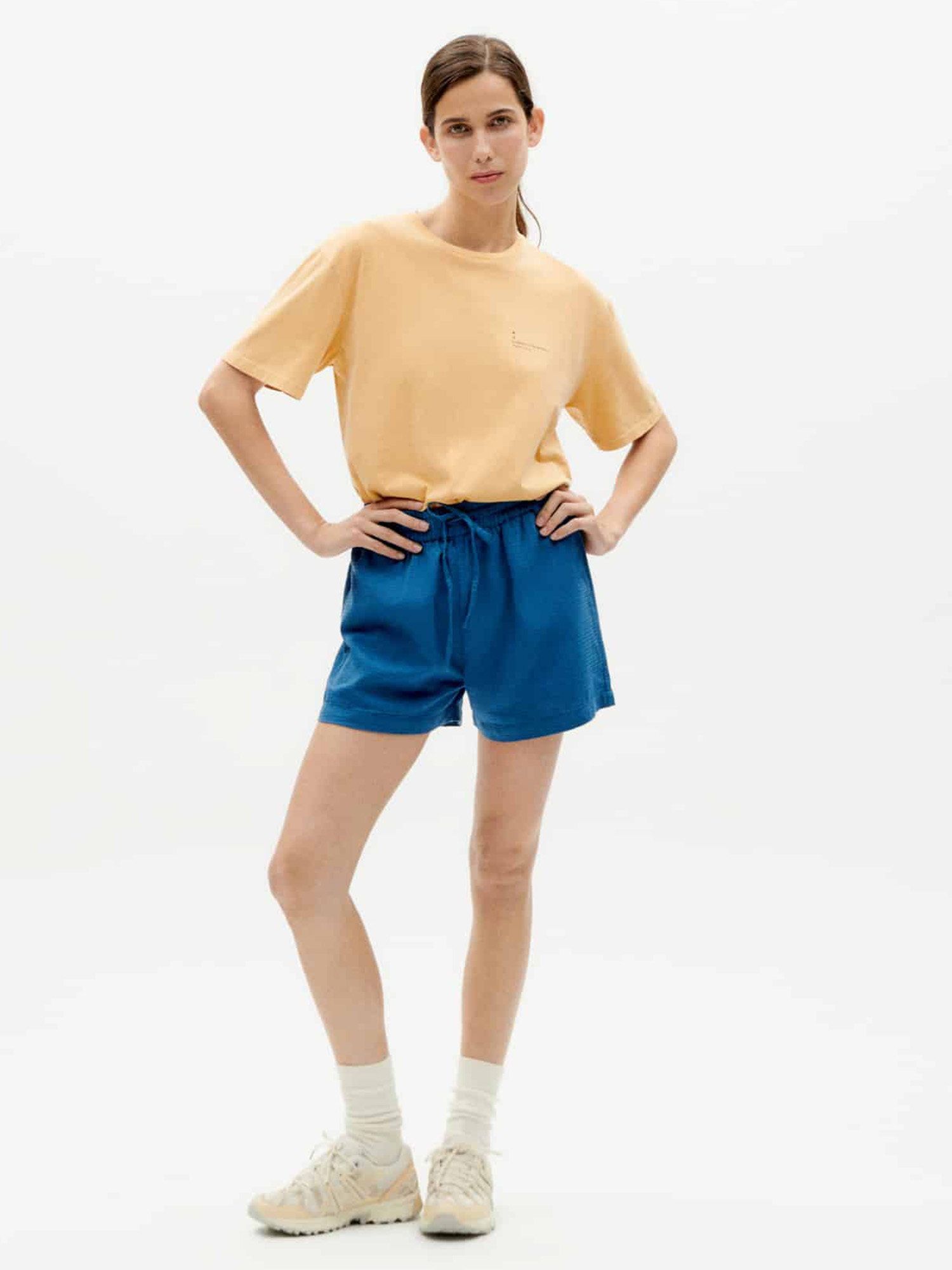 Thinking MU Geranio Shorts Dark Heritage Loop L