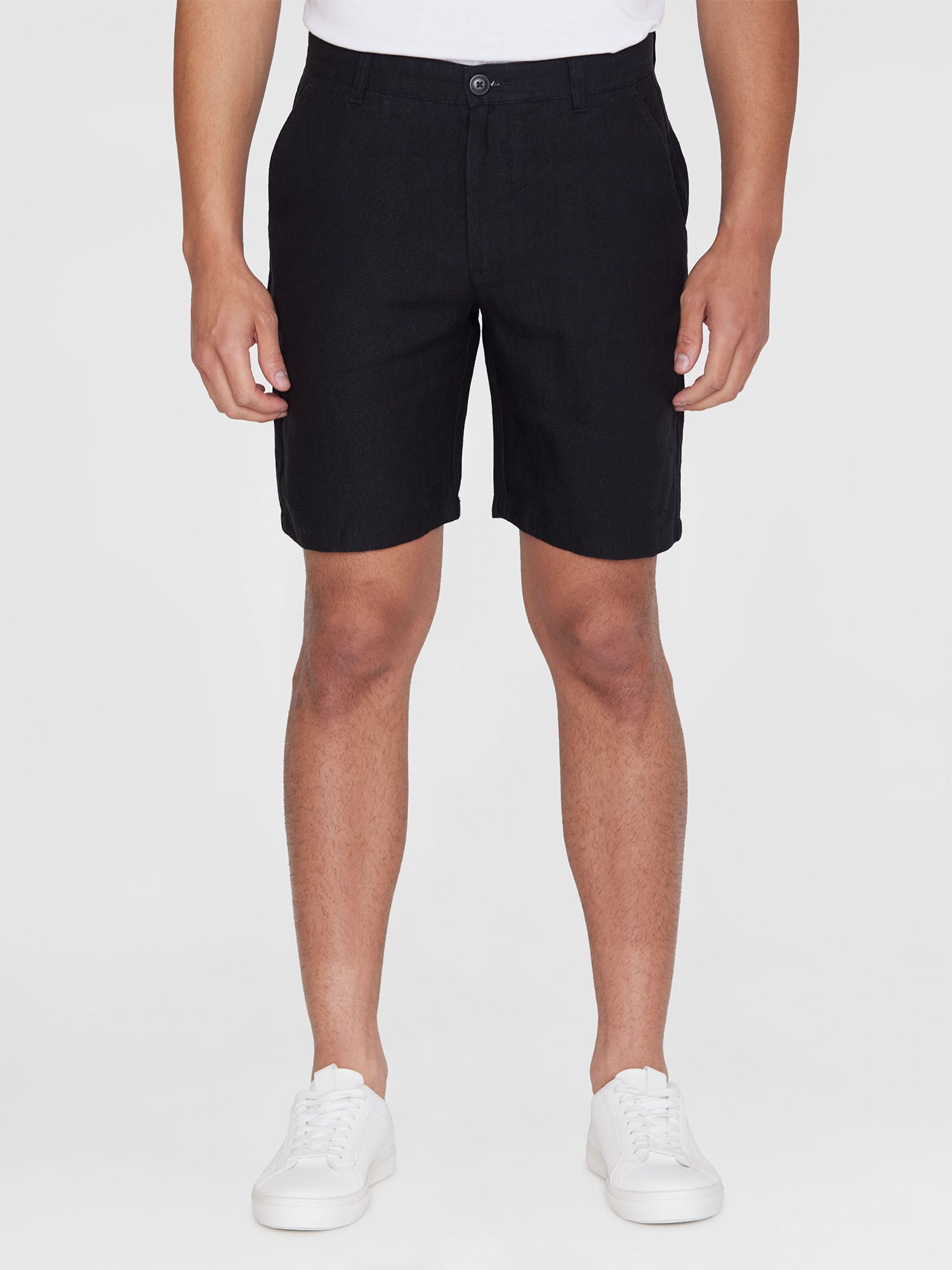 Knowledge Cotton Apparel CHUCK Regular Linen Shorts Black Jet 36
