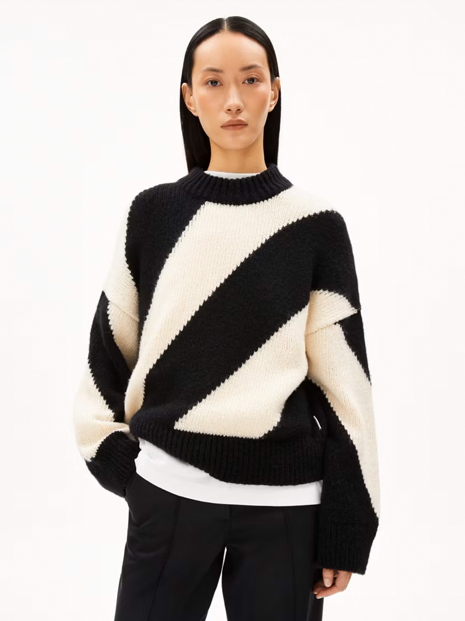 ARMEDANGELS Sadnaa Stripes Oatmilk Black M