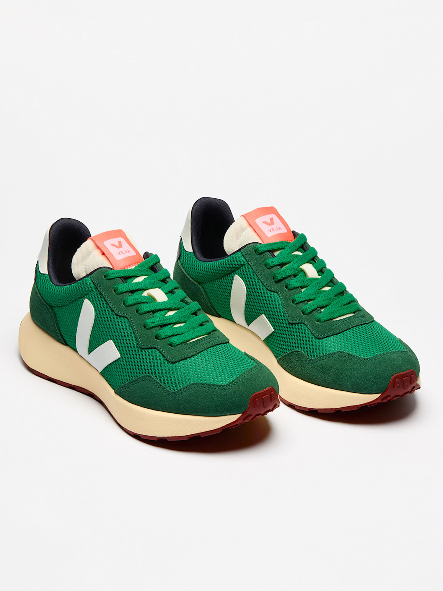 VEJA Paulistana Alveomesh Emeraude White 38