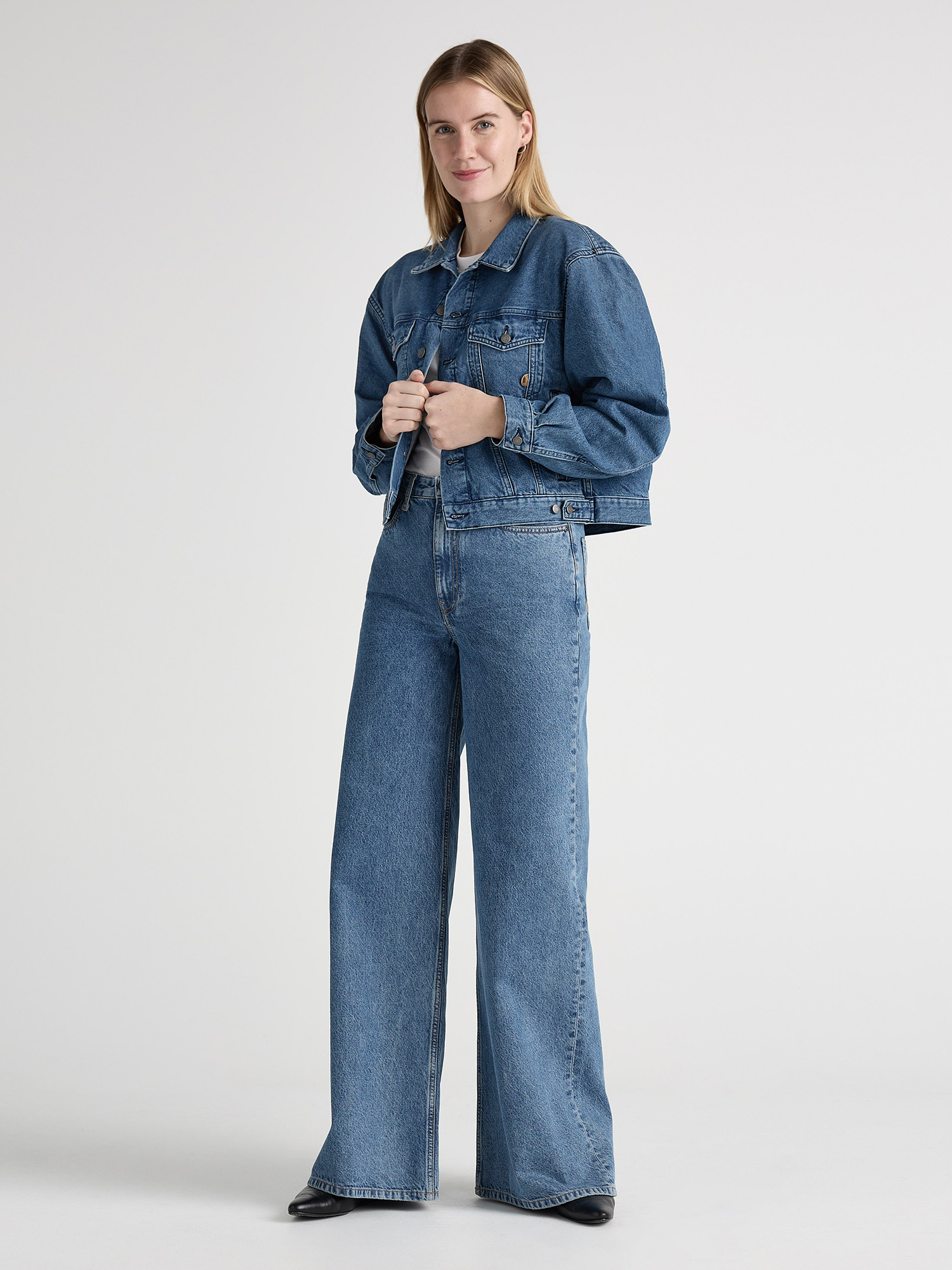 MUD Jeans Sara High Loose Stone Vintage 26/30
