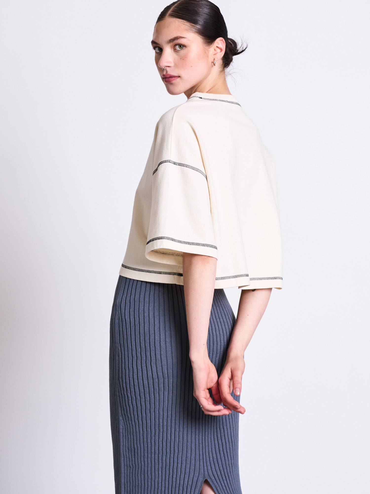 JAN 'N JUNE Cropped Boxy T-Shirt Blomst Ecru M