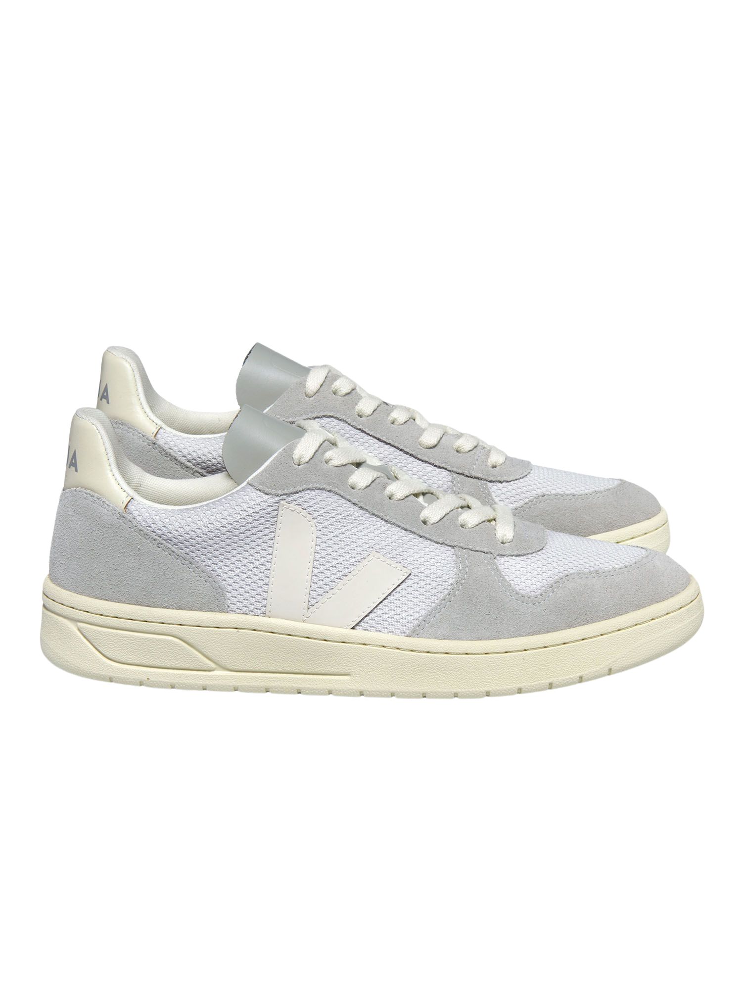 VEJA V-10 Alveomesh Light-Grey Pierre 41