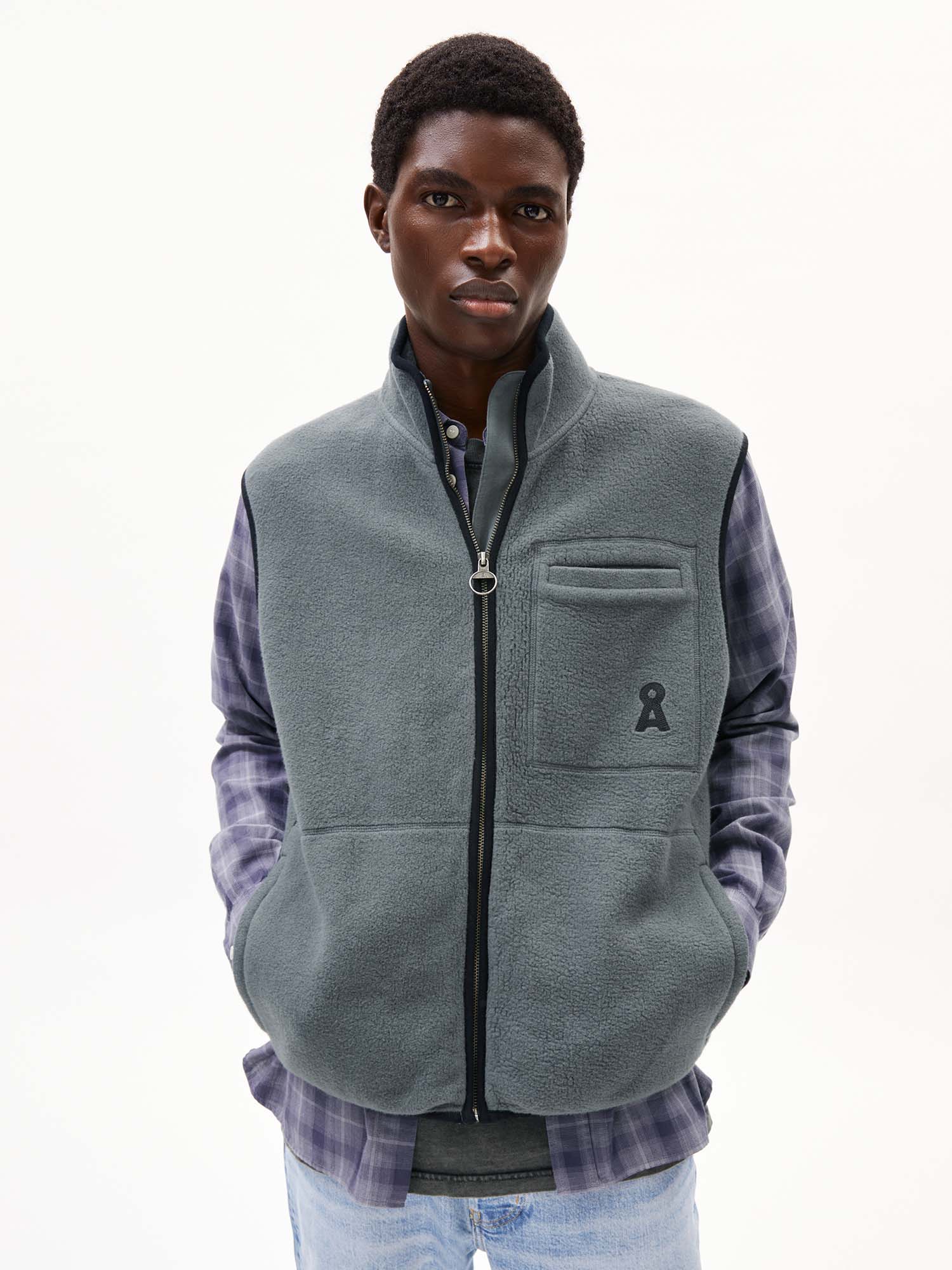 ARMEDANGELS Aableo Fleece Vest Space Steel M