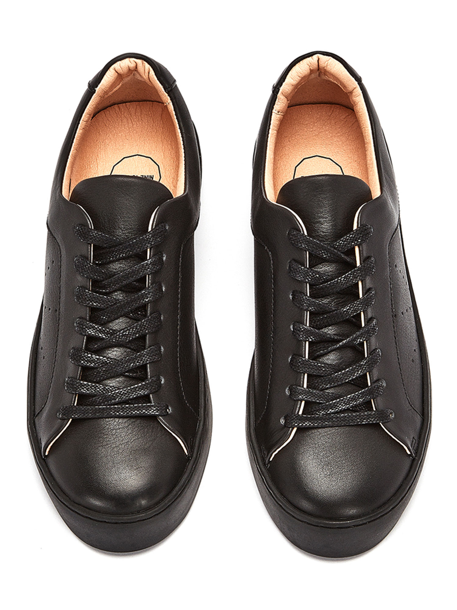 NINE TO FIVE Laced Sneaker #Gracia