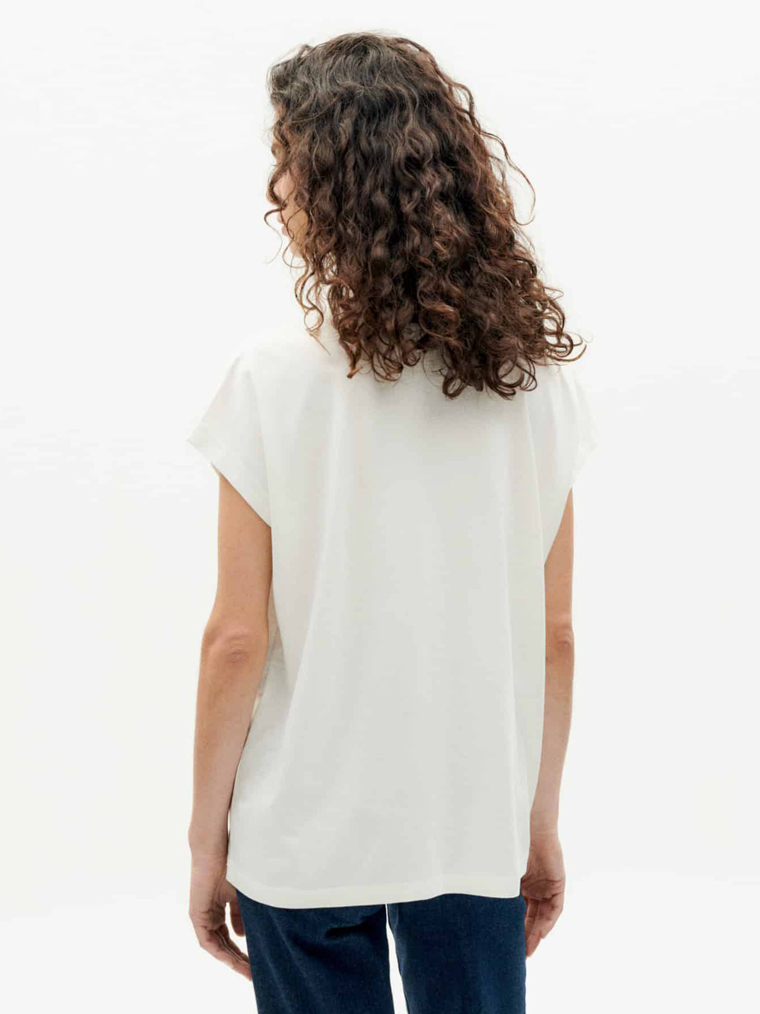 Thinking MU Love Volta T-Shirt Snow White L