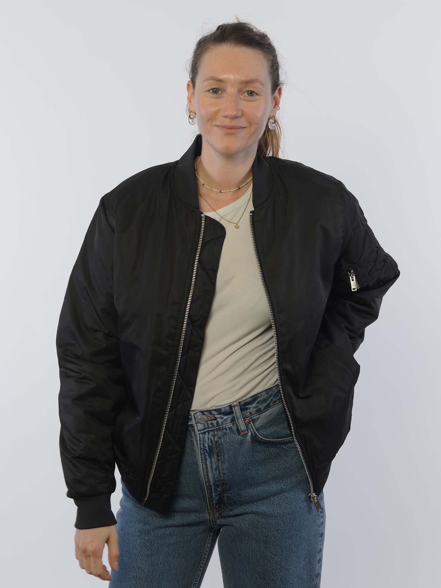 glore Iwon Bomberjacke Schwarz XXS